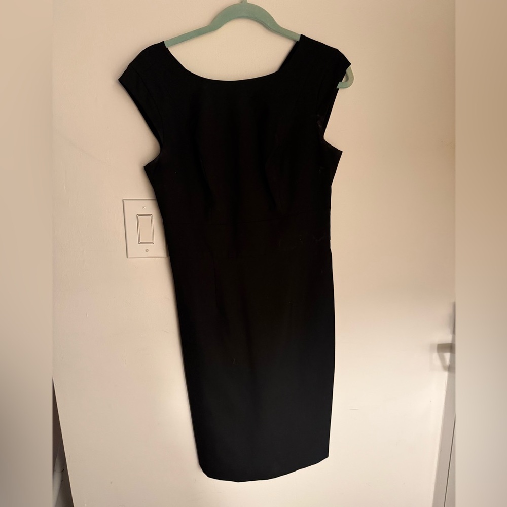 The limited black professional dress
